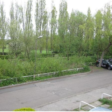 Waterside, Peartree Bridge, Milton Keynes Villa Exterior photo